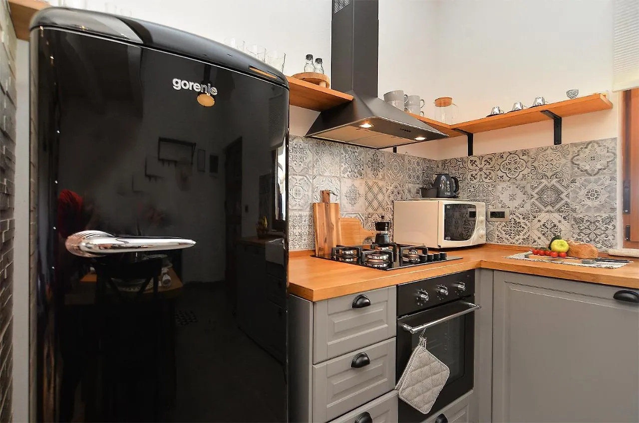 Apartment Ivan 2090 Galizana
